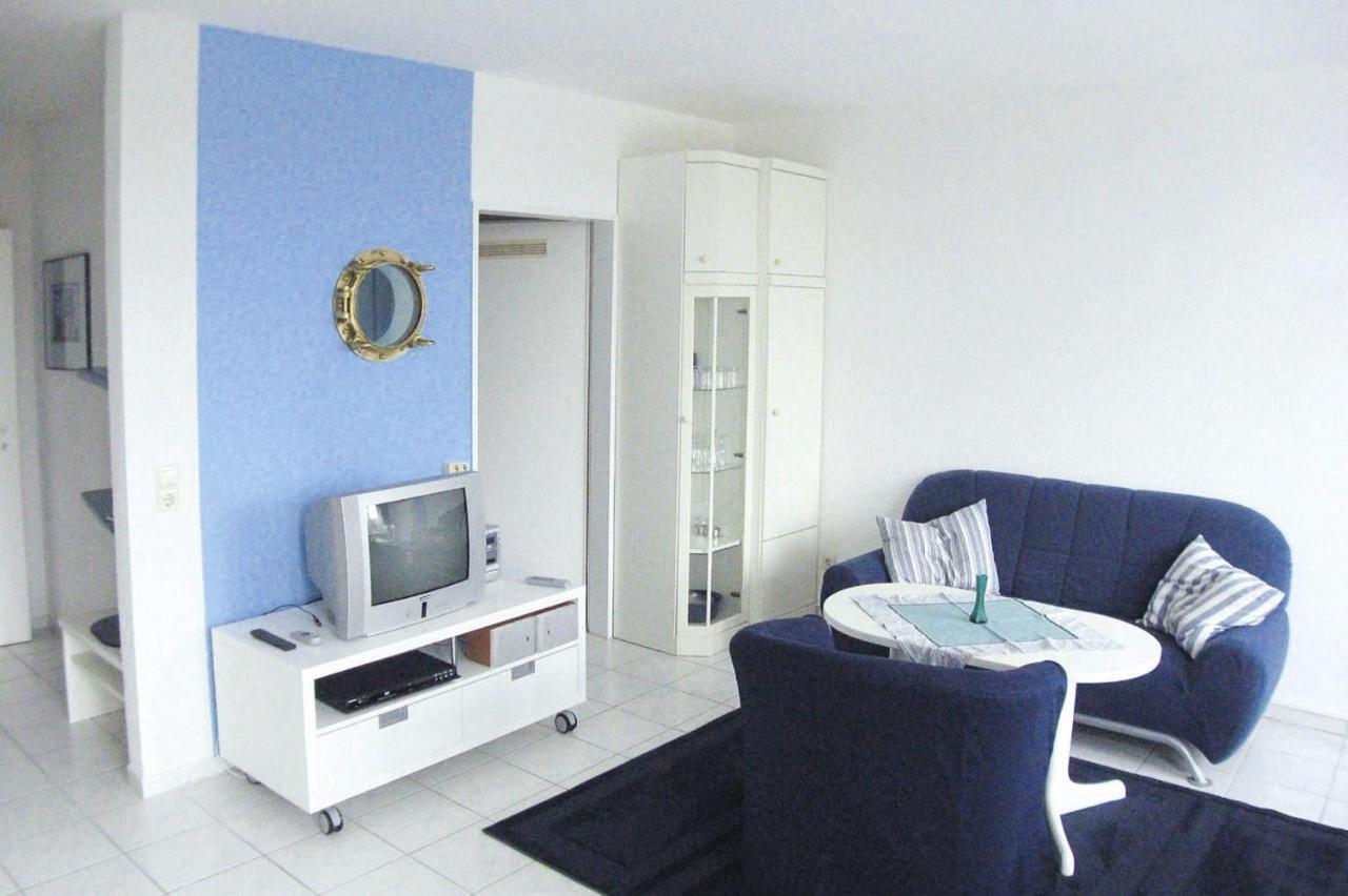 Apartment In Cuxhaven With A Shared Pool Exterior photo